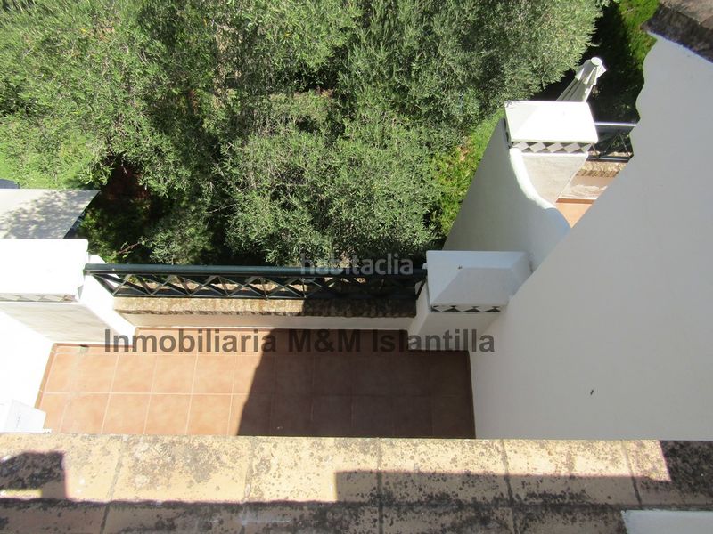 Foto 091b76ef-cd02-4d6b-a409-4648bd02f999. Casa adossada amb aparcament piscina a Islantilla golf Islantilla