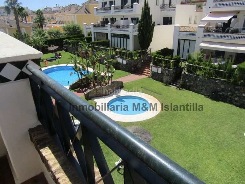 Foto 14c8a218-03d5-46c6-a73e-ef90c4998f68. Casa adossada amb aparcament piscina a Islantilla golf Islantilla