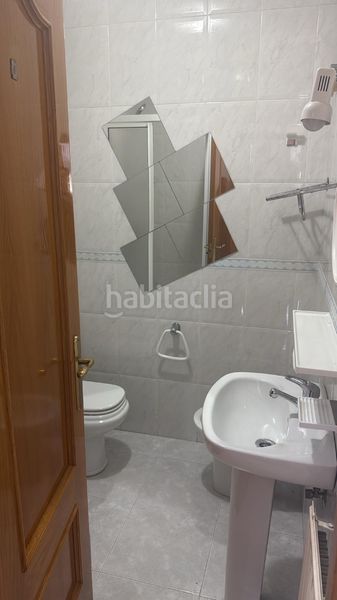Foto 579692de-4c36-4541-9652-791f992a1e0a. Alquiler apartamento en rúa redondo 40 piso en urbanización privada con piscina y plaza de garaje en Vigo