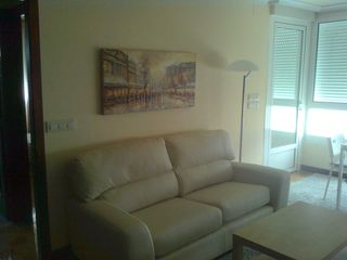 Apartament a Avenida de castelao 49. Piso dos habitaciones posible inversor con alquiler