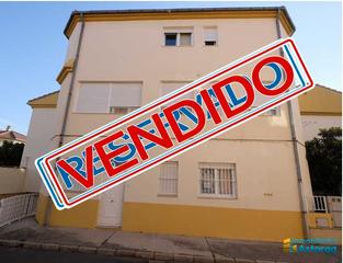Maison jumelée  Carretera de pandorado. Estupendo adosado de dos plantas con opción a garaje para dos co