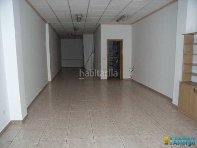 Foto 4afe1d16-d237-4ba6-979f-6b59ecd405c9. Lloguer local comercial amb calefacció a Astorga