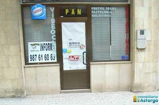 Location Local commercial à Astorga. Local acondicionado de 85 m2