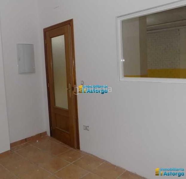 Foto f31c3d8c-f76f-41f3-bc22-b1be04e7b5ba. Affitto locale commerciale in Astorga
