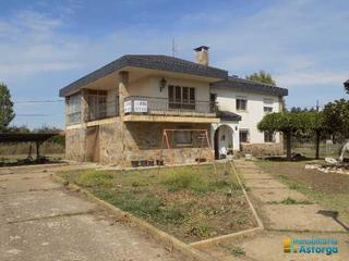 House  Le-133
