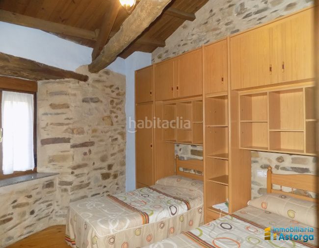 Foto 9ace818a-38aa-4b1a-9df8-37667a662d9c. Lloguer casa a Brazuelo