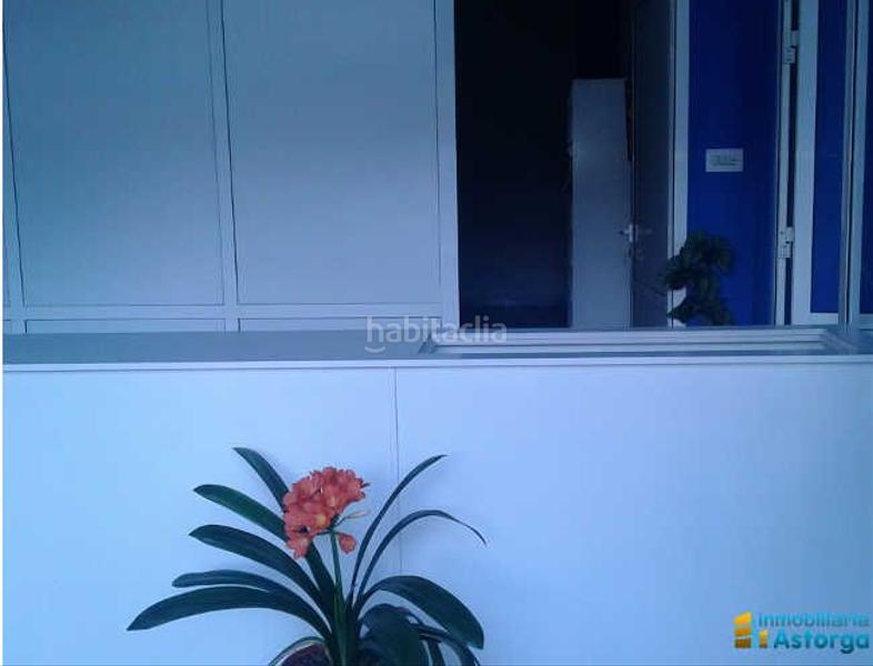 Foto bed7a196-5f78-4f3b-a105-429219d0abb4. Affitto locale commerciale in Astorga