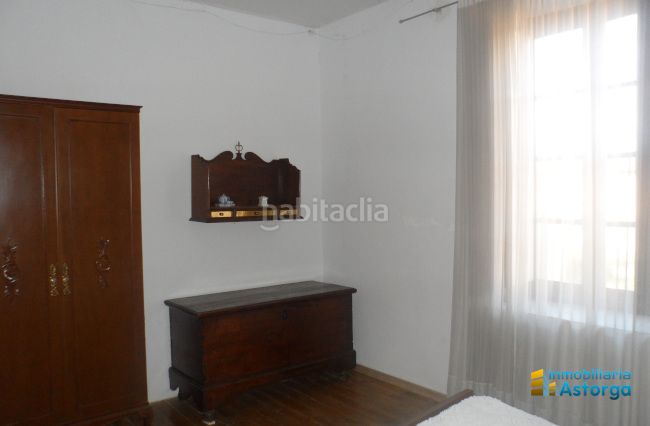 Foto 6ba93af5-ef4a-4088-8dbe-795c7db9b95c. Casa a le-6426 5 a Valderrey