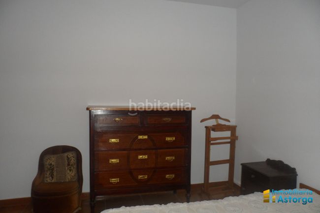 Foto d6c494f3-3d47-4a27-b441-e3d59d43cbd1. Casa a le-6426 5 a Valderrey
