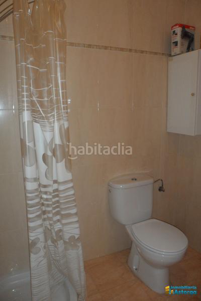 Foto e71fcdb8-62c5-4aeb-8ef4-8b9f1497295a. Casa en Valderrey