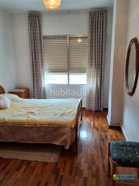 Foto ae391fc6-60f4-48ea-b4e2-f4922921048c. Appartamento con riscaldamento in Astorga