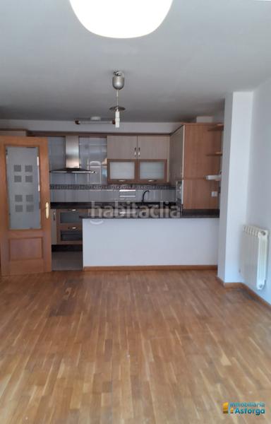 Foto 5b8ce3e7-81ee-4d6b-a7e3-fe2f0e6a86b1. Appartamento con riscaldamento parcheggio in Astorga