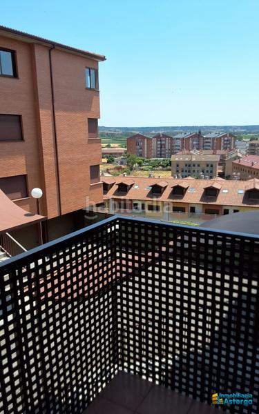 Foto f6717066-6383-4374-81b8-9c02e3a302d9. Appartamento con riscaldamento parcheggio in Astorga