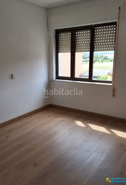 Foto 4ad04984-3010-450b-93cf-30649db08949. Haus mit heizung in Astorga