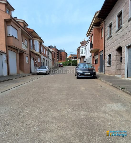 Foto 7b97e181-3597-436c-98b1-f5145a2bc77f. Haus mit heizung in Astorga