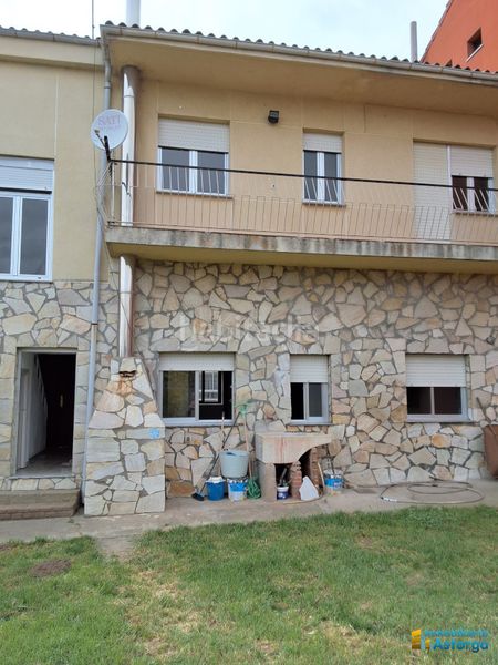 Foto a3cf813e-59ca-4d0b-9e22-f4ac7e18a73f. Haus mit heizung in Astorga