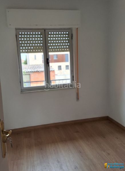 Foto d87234b1-dc2d-495e-88e7-84f5aad29db7. Haus mit heizung in Astorga