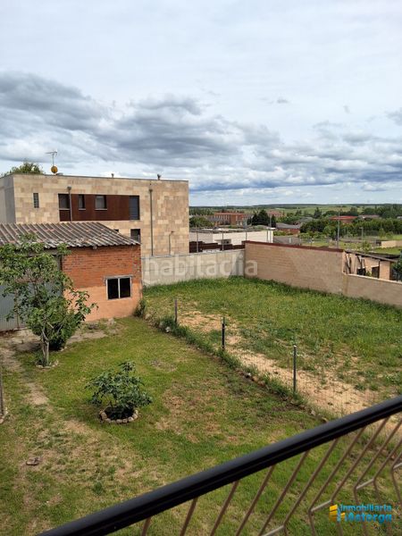 Foto e9d85364-409f-4e15-9fb2-77e3a18988c3. Haus mit heizung in Astorga