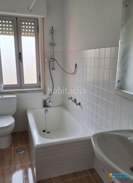 Foto f409035e-4db7-4f6b-8896-b8fb3a98061c. Maison avec chauffage dans Astorga