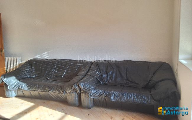 Foto ffffb1cc-ab4d-4838-a671-31eb003fea8b. Alquiler piso en Astorga