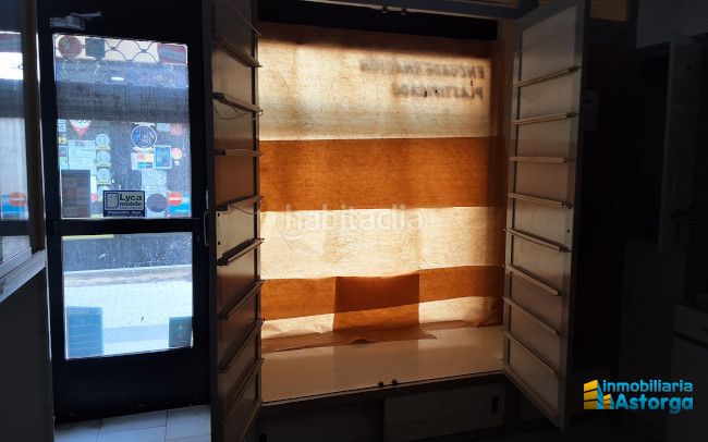Foto a238ecbb-be01-4772-aa9d-901fd13ed5f0. Lloguer local comercial a Astorga