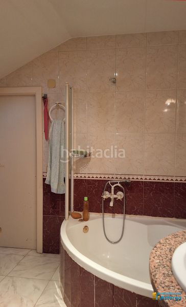 Foto 34645cfb-4e22-49e8-987b-852a4e553be7. Chalet avec chauffage parking piscine dans Astorga