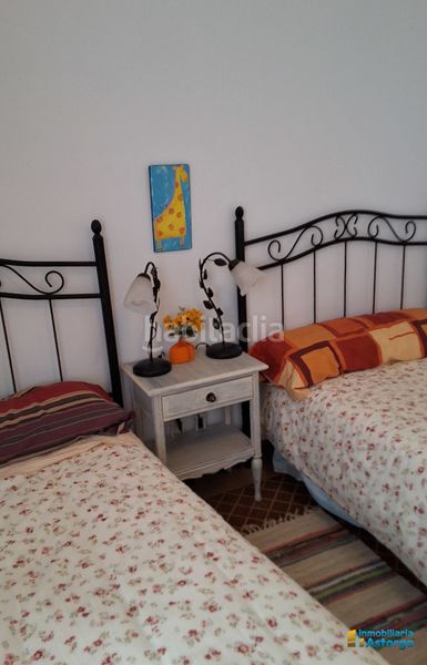 Foto ef3d8d91-1cd8-4953-a38b-eb5b4c6a2ff1. Pis a Astorga