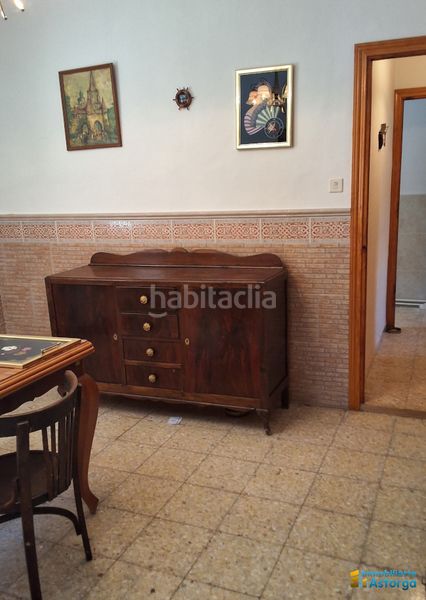 Foto 6f11e5dd-df17-4118-abb4-6a1870f82cb6. Casa amb calefacció a Quintana del Castillo