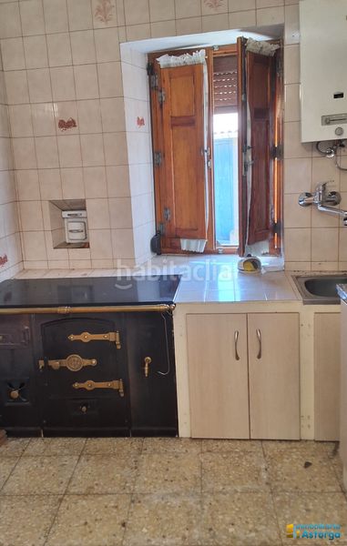 Foto e6104a4a-436e-4d95-a3d4-9631d90a9f01. Casa amb calefacció a Quintana del Castillo