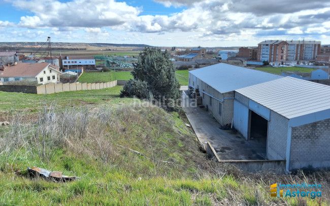 Foto 0c746de9-04db-4a2e-98dc-61c466bbc726. Terreny residencial a Astorga