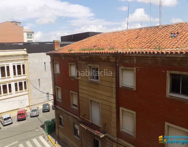 Foto 40994318-30b9-4b33-b8c6-0d642a3b97bb. Flat with heating in Astorga