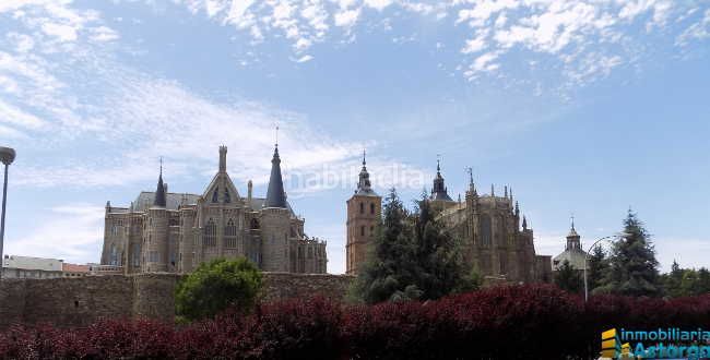 Foto 0c5eab16-171e-47ce-9c40-4b81ee7a332d. Rent flat with heating parking in Astorga