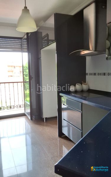 Foto c56e7676-83da-4e50-bcc4-0e41b4ad81ea. Piso en Astorga