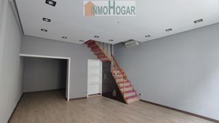 Local Comercial en Calle Becerro de Bengoa 7