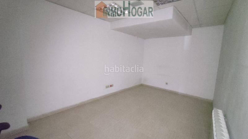 Foto 94865b2c-16ce-42ef-8221-e78544be2b30. Affitto locale commerciale con riscaldamento in Centro Palencia