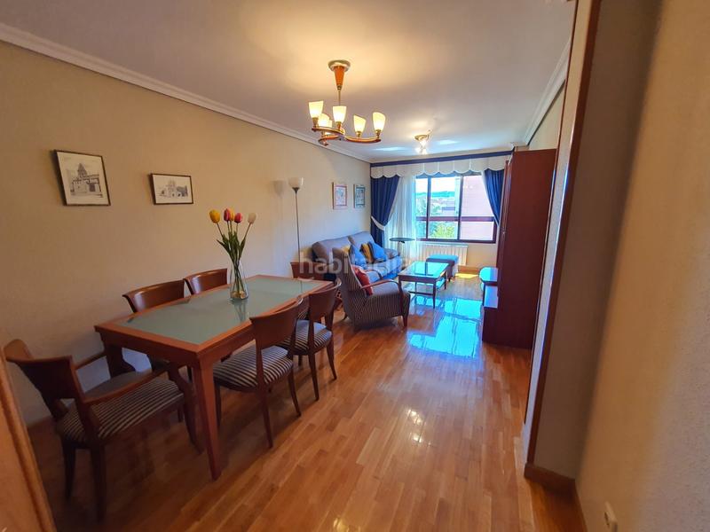 Foto 22edd089-8426-41fb-8fc6-fbe975ae1783. Rent flat with heating parking in Campo de la Juventud Palencia