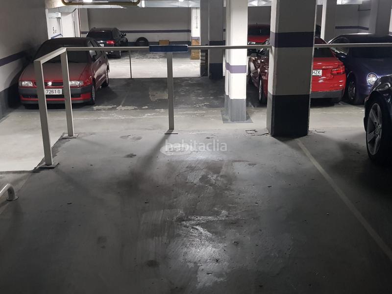 Foto 96a0587f-940d-4e8a-a395-94bf441339d2. Parking coche en San Bernardo Salamanca