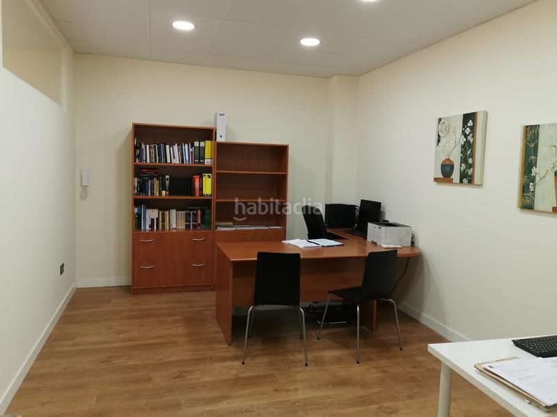 Foto 06df358f-7ef6-44f5-9dcc-1cb3a5ced054. Ufficio con riscaldamento in San Bernardo Salamanca