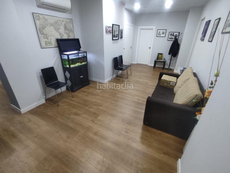 Foto bc874ea0-7d38-4fb1-a8aa-d6705c1e06a3. Ufficio con riscaldamento in San Bernardo Salamanca