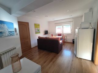 Location Appartement  Calle herreros. Piso para estudiantes en barrio vidal