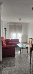 Miete Etagenwohnung  Calle poeta jesús rasueros. Piso de 2 dormitorios y 2 baños en calle poeta jesús rasueros