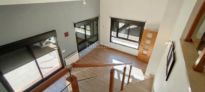 Foto 057045e0-2d74-47dd-a7dc-fd917a91509d. Casa pareada chalet en venta en Carrascal de Barregas