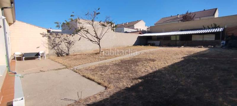 Foto 0b8eba31-9715-4e6c-a924-39c9dae7360f. Casa pareada chalet en venta en Carrascal de Barregas