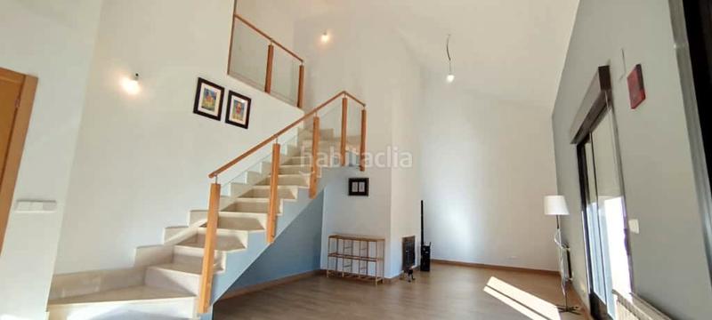 Foto 0e65cc46-371d-47e3-959e-b736e31058ab. Casa pareada chalet en venta en Carrascal de Barregas