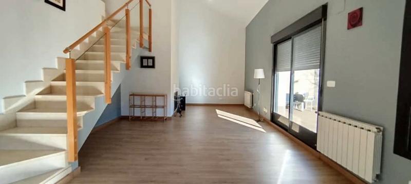 Foto fd94220f-d1d8-415f-809b-638fce87767d. Casa pareada chalet en venta en Carrascal de Barregas