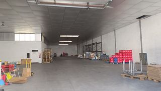 Fabrikhalle  Calle argentina. Nave industrial en venta polígono de los villares