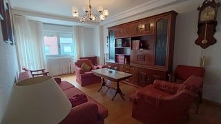 Pis a Calle palacio valdés 38. Piso en venta avd. villamayor