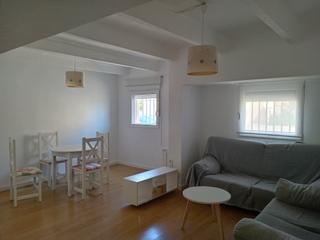 Location Appartement  Plaza de san fernando. Piso en alquiler en el barrio de la vega