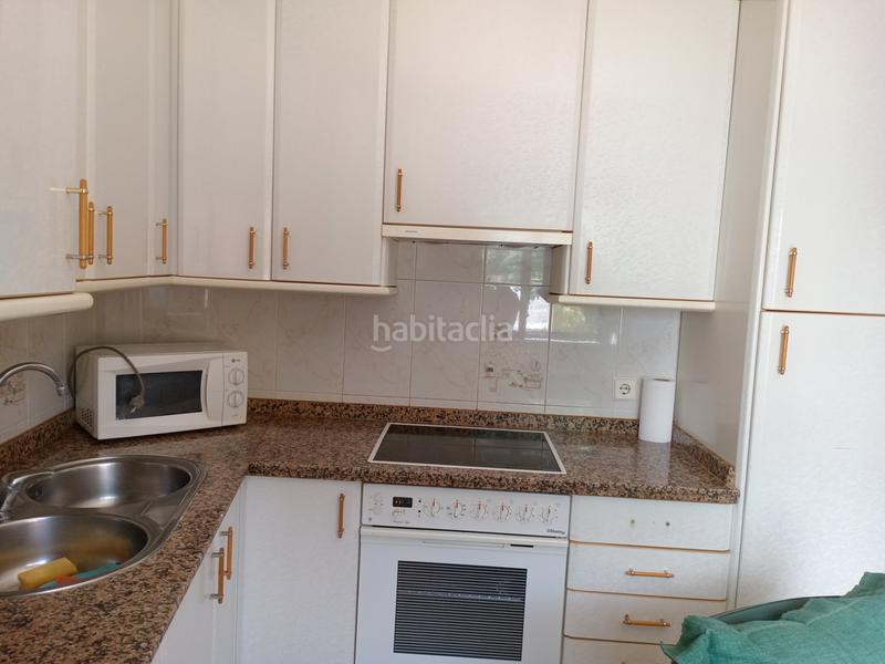 Foto b2d425ea-f412-47a9-a9bf-6c848ec545ab. Casa amb calefacció a Tejares - Chamberí - Alcades Salamanca