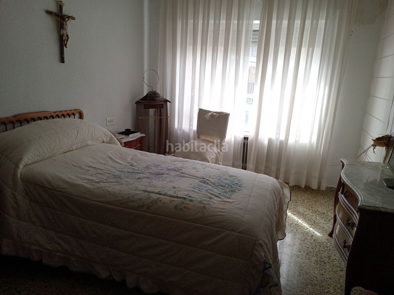 Foto de3e5fee-783f-44b9-8ef8-bcf3d6ba8093. Casa amb calefacció aparcament a Santa Marta de Tormes